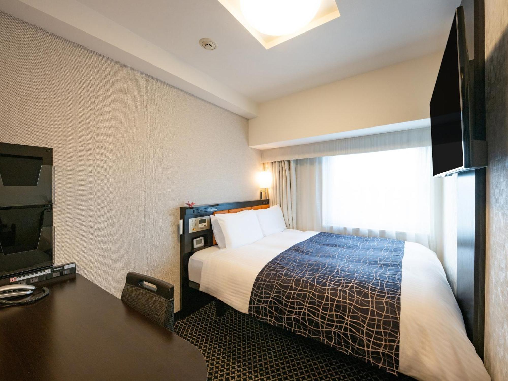Double Room - Non-Smoking,719225977:JPEG